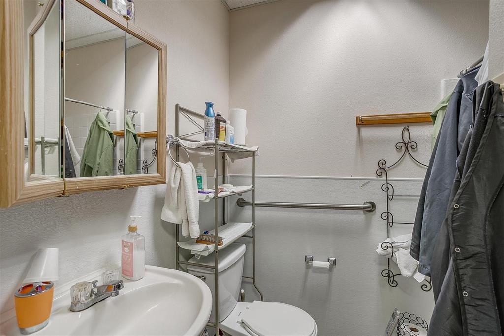 Rosetown Rep - Commercial Sale