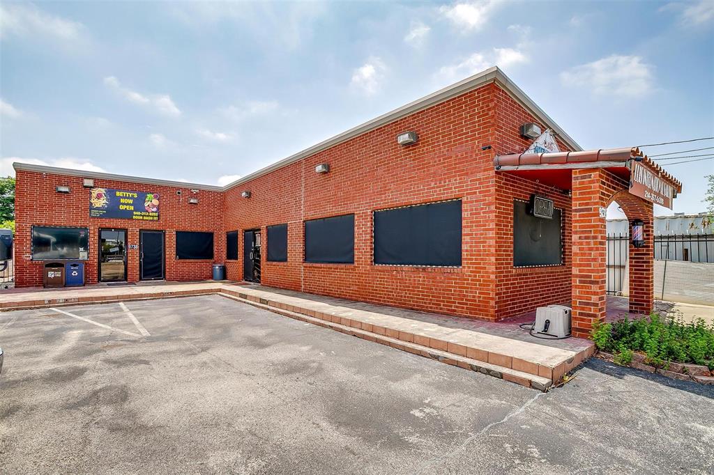 Rosetown Rep - Commercial Sale