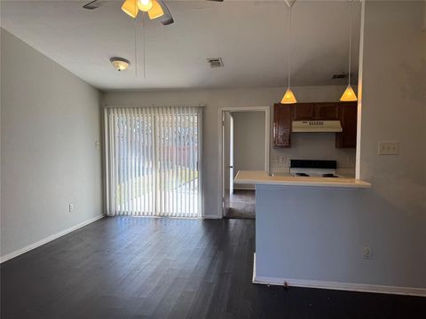 Tiny photo for 2559 Red River Street, Mesquite, TX 75150 (MLS # 21155712)