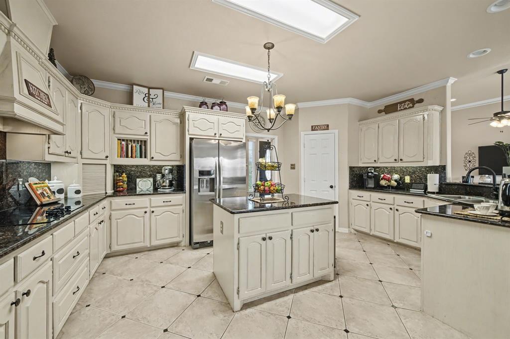 10924 Bradley Circle