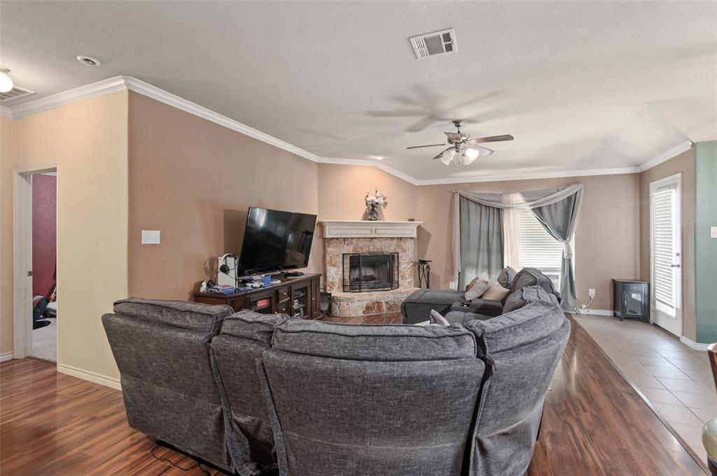 909 Jodie Drive