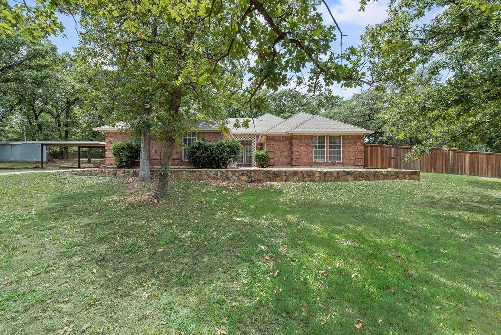 1022 Oak Tree Drive