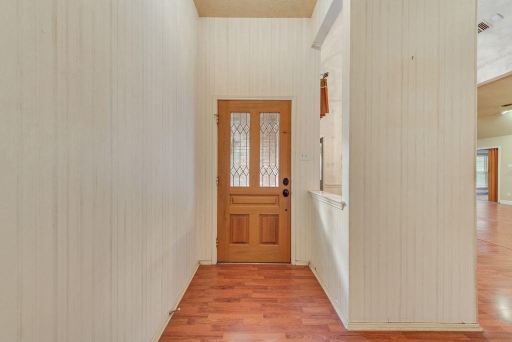 1022 Oak Tree Drive