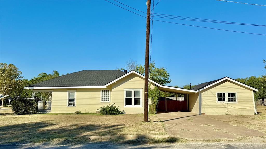 1123 3rd Street