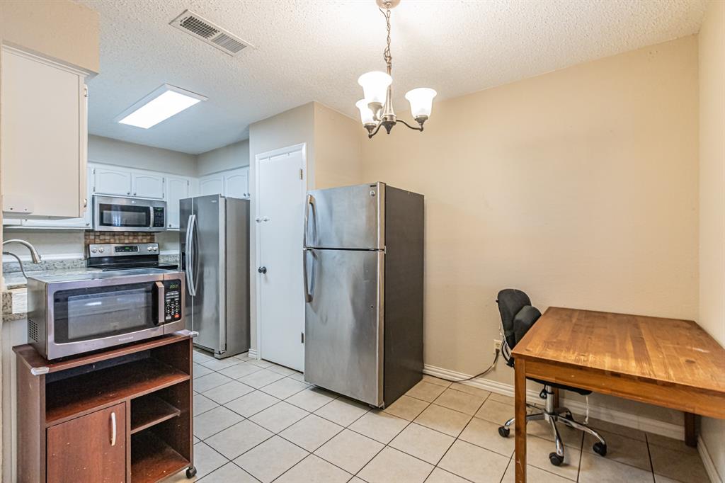 Mountain Creek Twnhs 02 - Residential