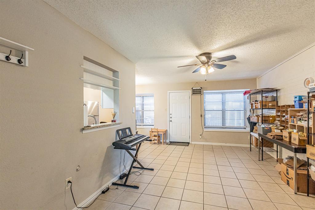 Mountain Creek Twnhs 02 - Residential