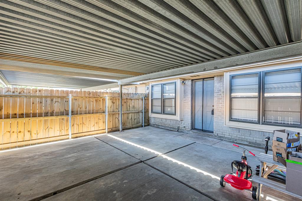 Mountain Creek Twnhs 02 - Residential