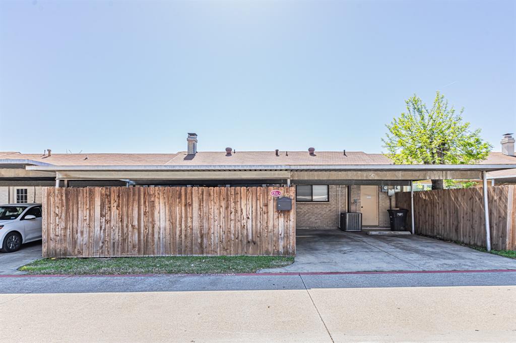 Mountain Creek Twnhs 02 - Residential