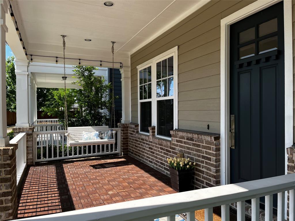 809 Cameron Court
