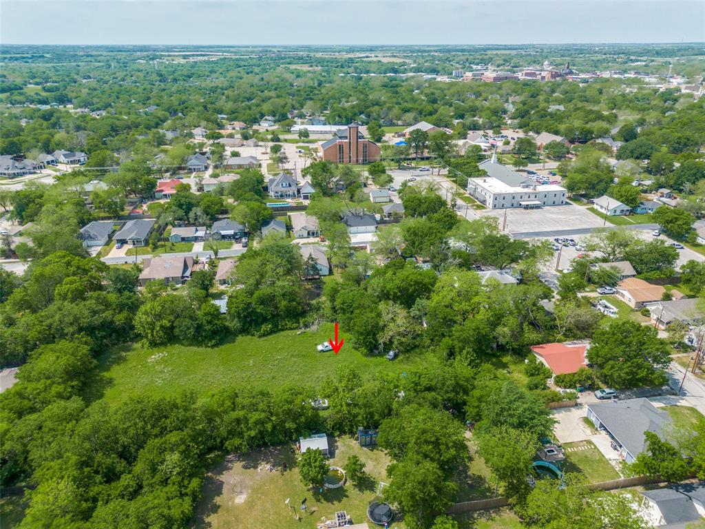 Town - Waxahachie - Land