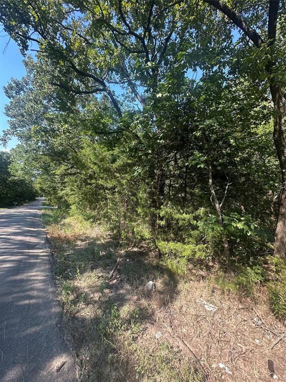 E-Z Living Acres East Add - Land