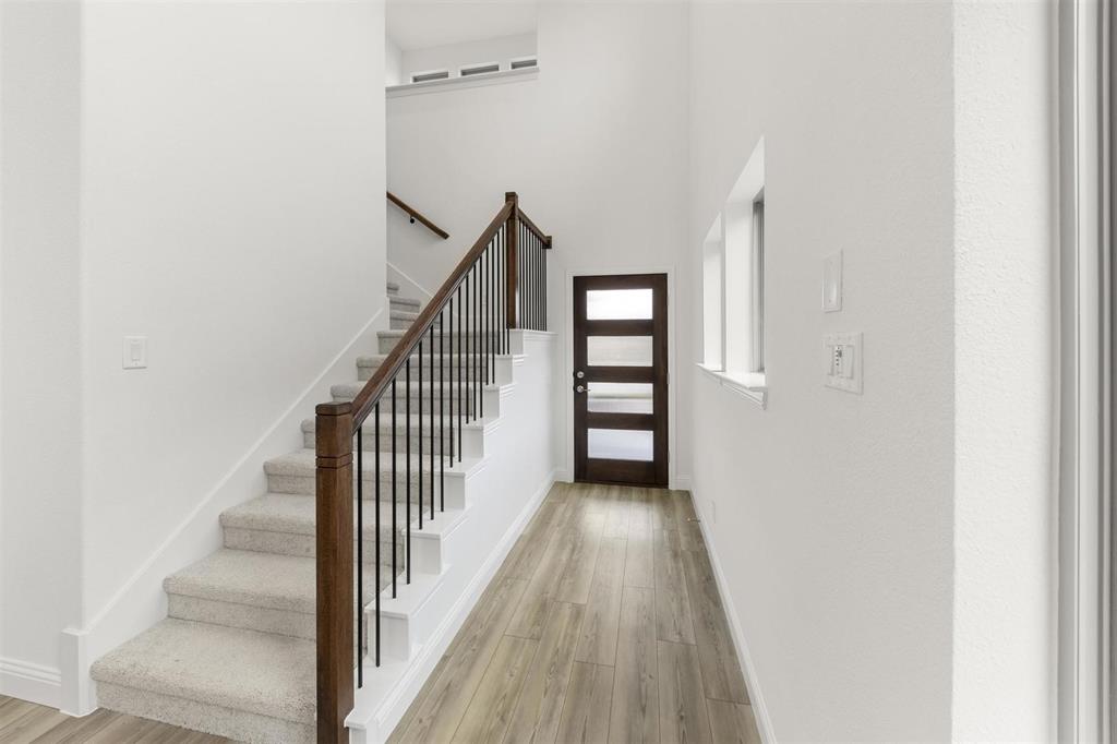 1612 Grassy Pond Road