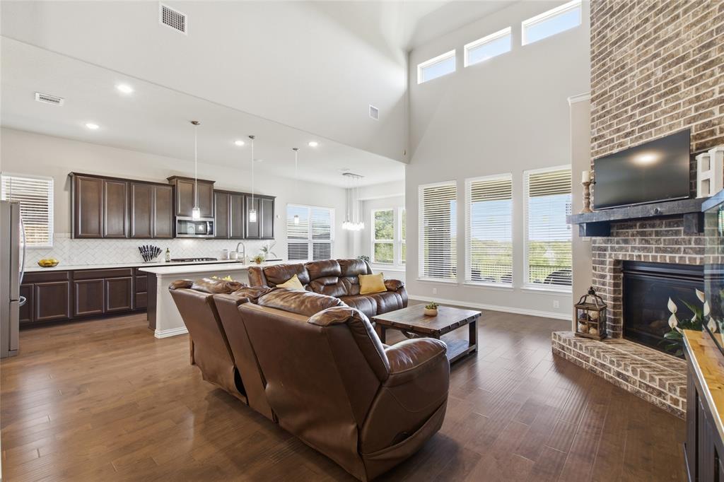 Valencia on the Lake Ph 3b - Residential