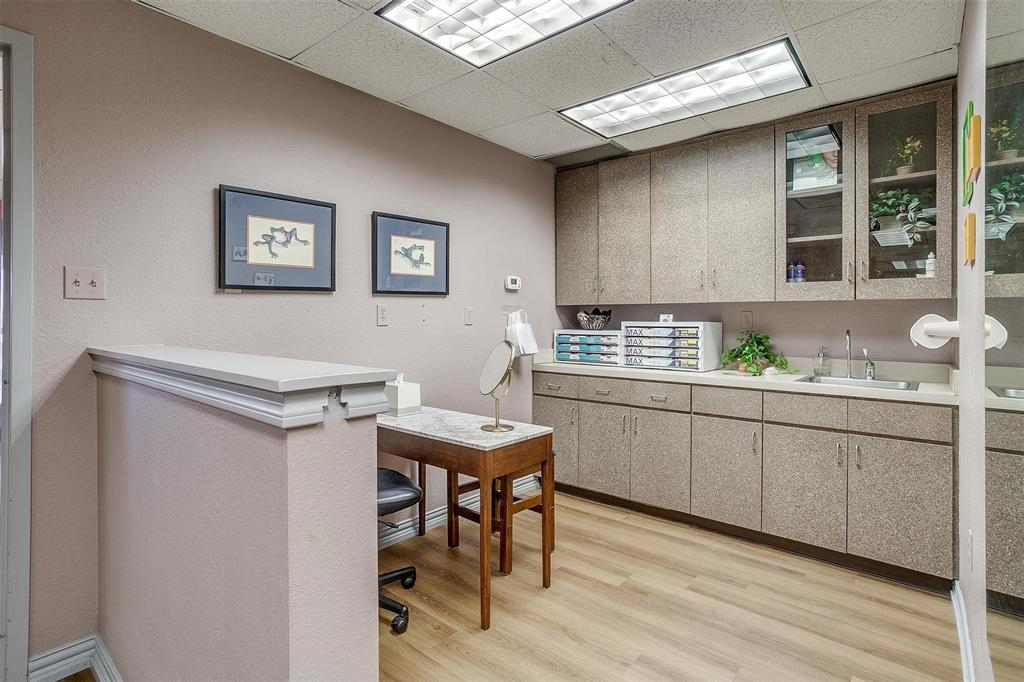 Wedgwood Add - Commercial Sale