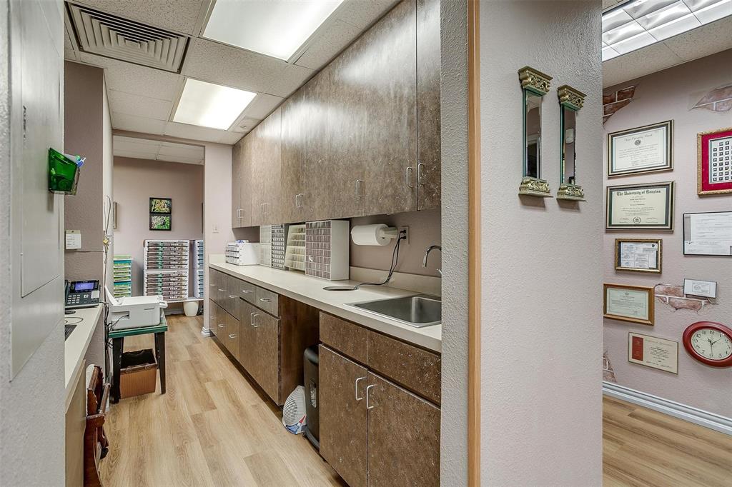 Wedgwood Add - Commercial Sale