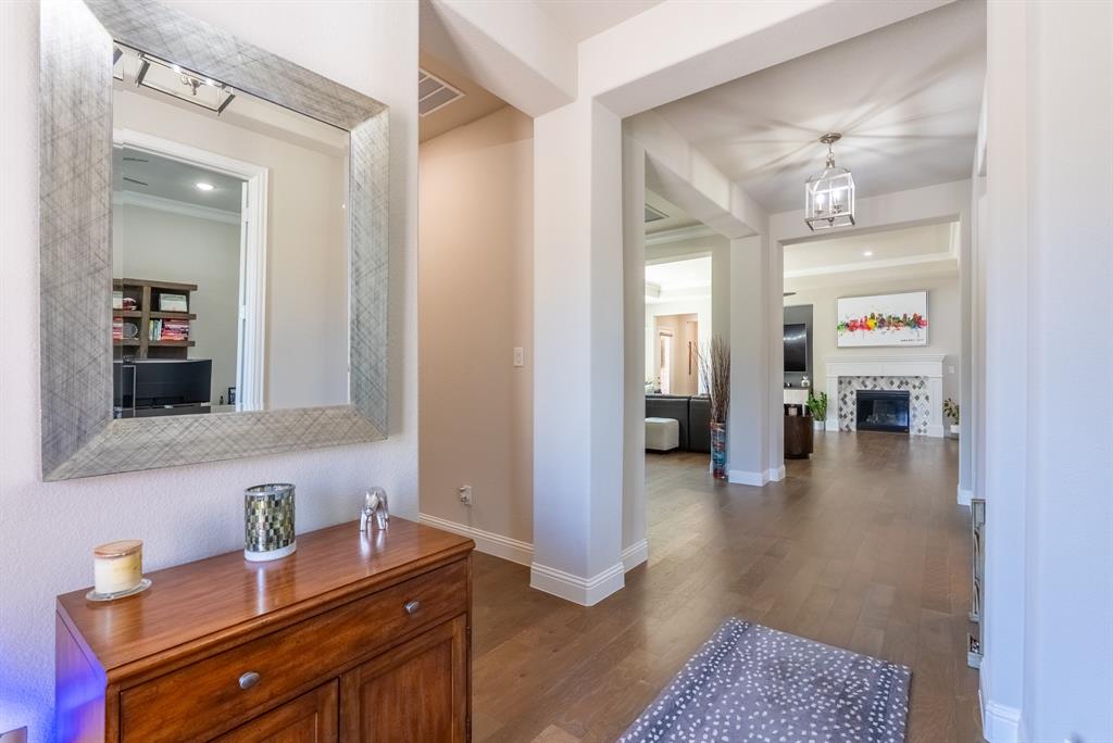 1806 Birds Fort Trail