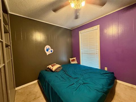 Tiny photo for 2104 Greenbriar Dr Dr, Ruston, LA 71270 (MLS # 21197440)