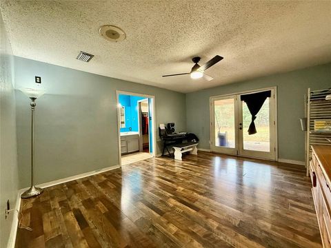 Tiny photo for 2104 Greenbriar Dr Dr, Ruston, LA 71270 (MLS # 21197440)