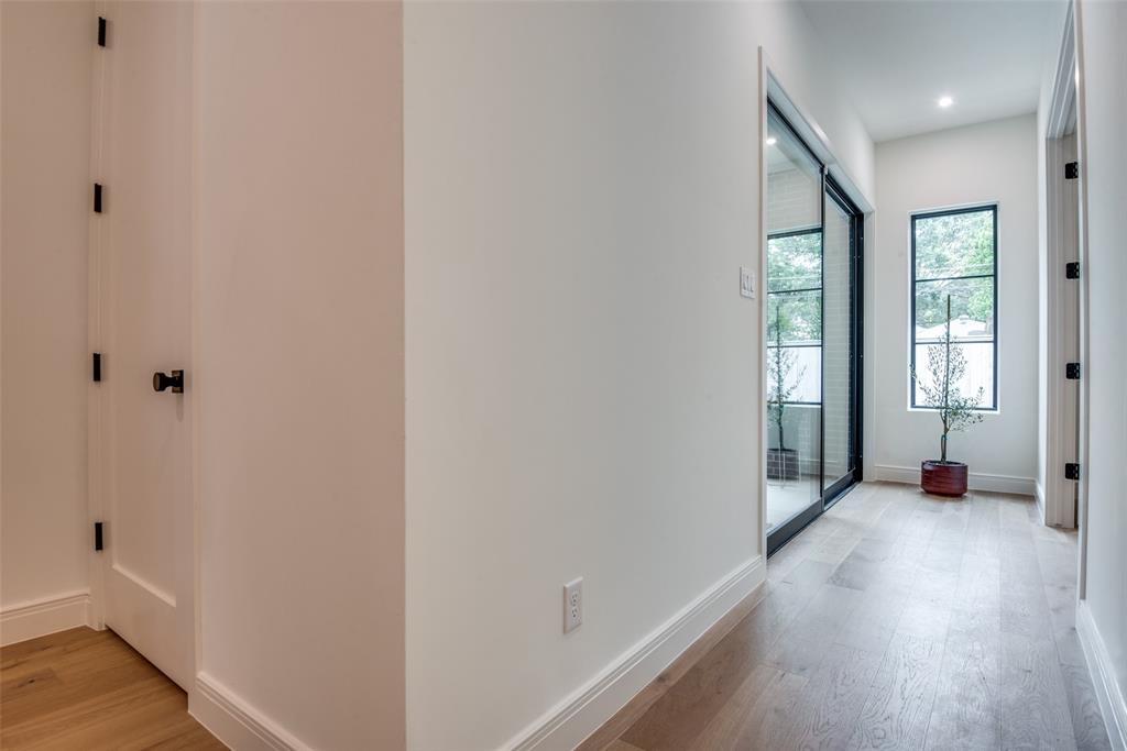 MEADOWBROOK TERRACE 2 - Residential