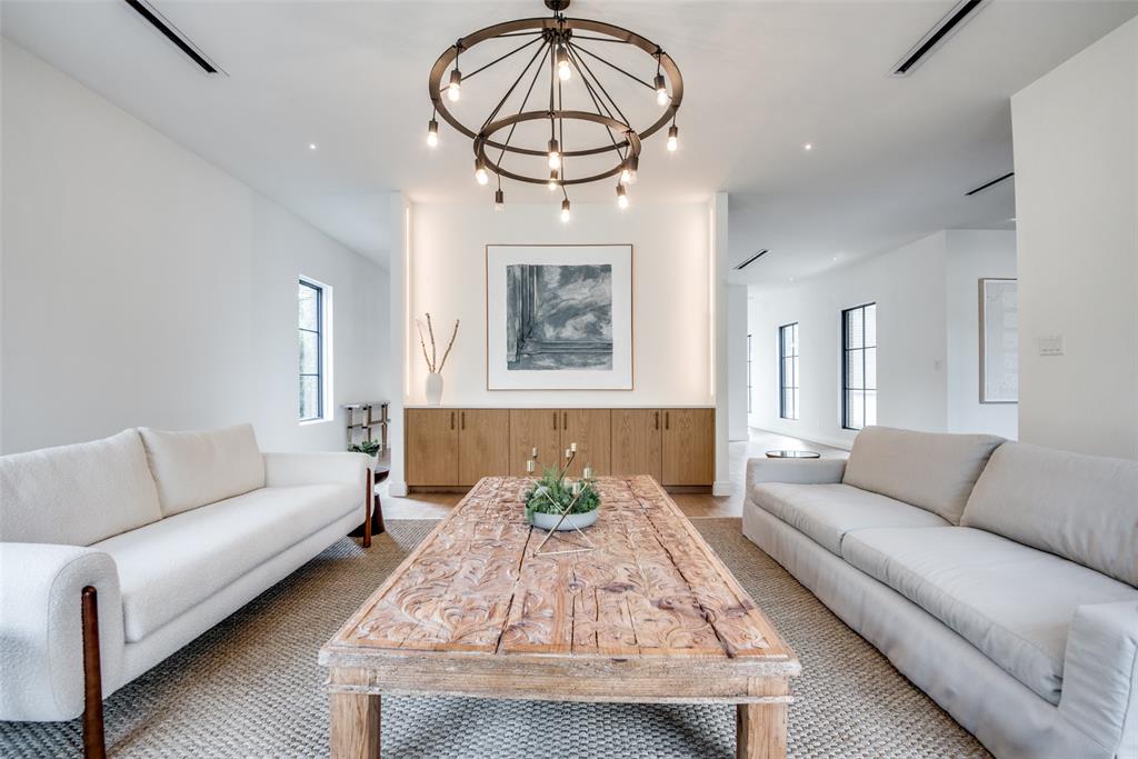 MEADOWBROOK TERRACE 2 - Residential