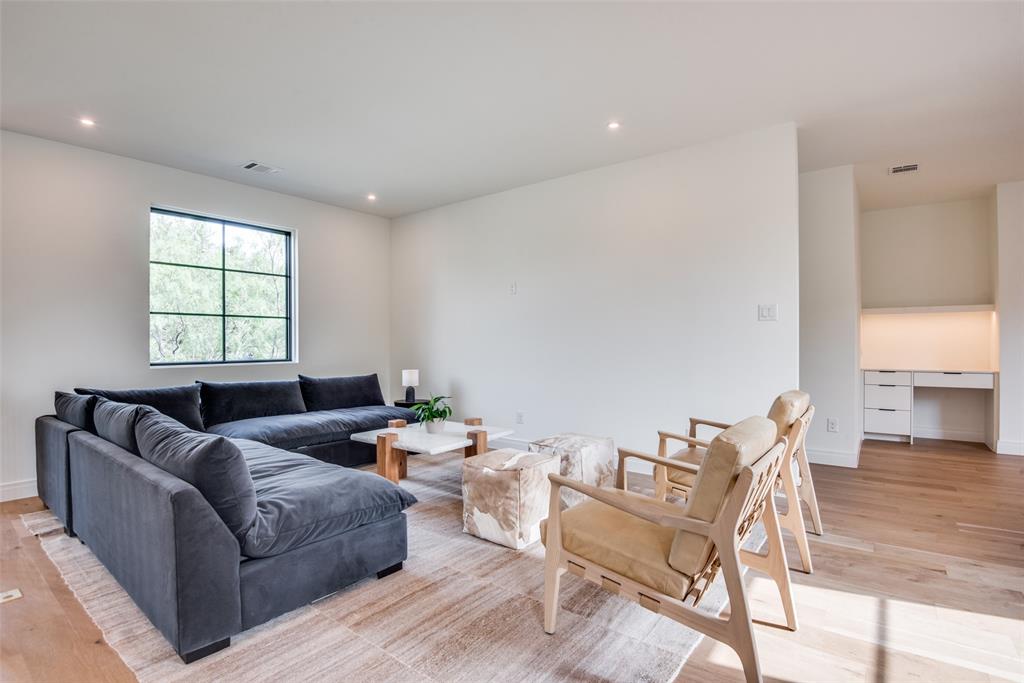 MEADOWBROOK TERRACE 2 - Residential