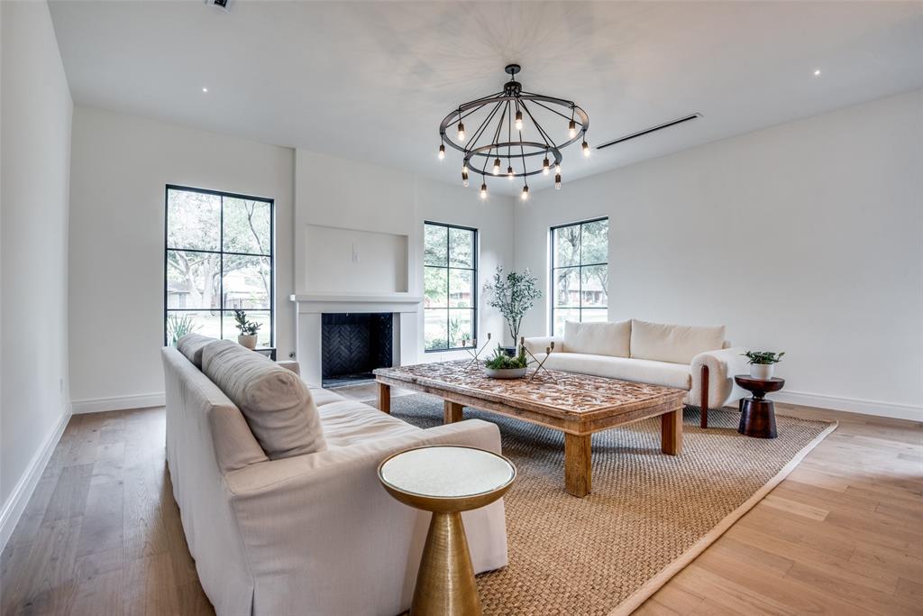 MEADOWBROOK TERRACE 2 - Residential