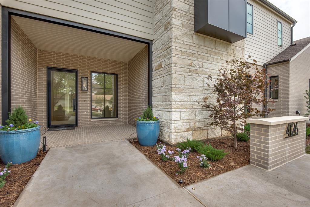 MEADOWBROOK TERRACE 2 - Residential