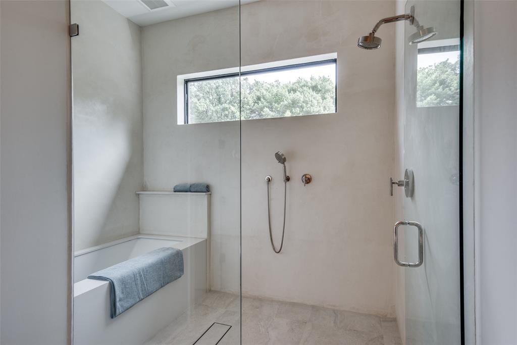 MEADOWBROOK TERRACE 2 - Residential