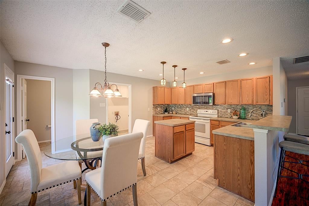 1314 Post Oak Trail