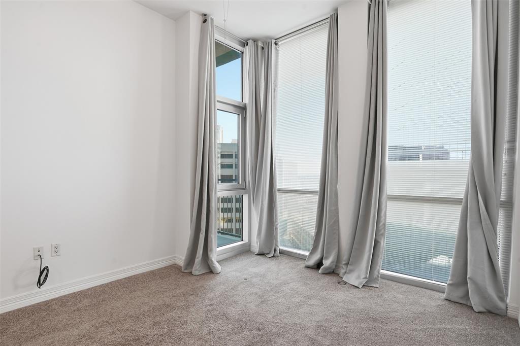 Tower Residential II Condo - Residential Lease