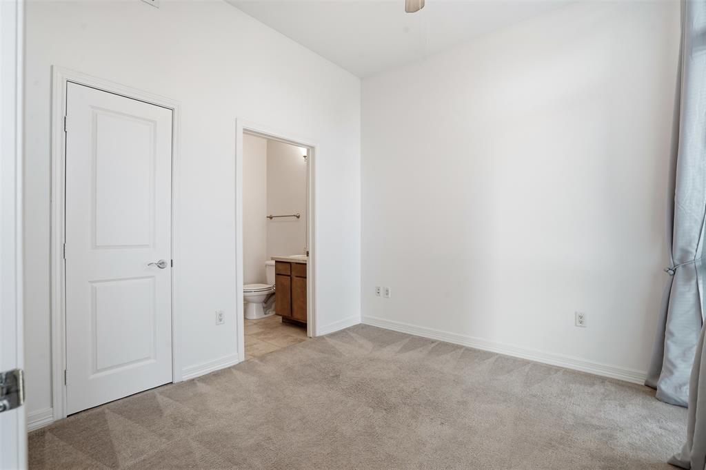 Tower Residential II Condo - Residential Lease