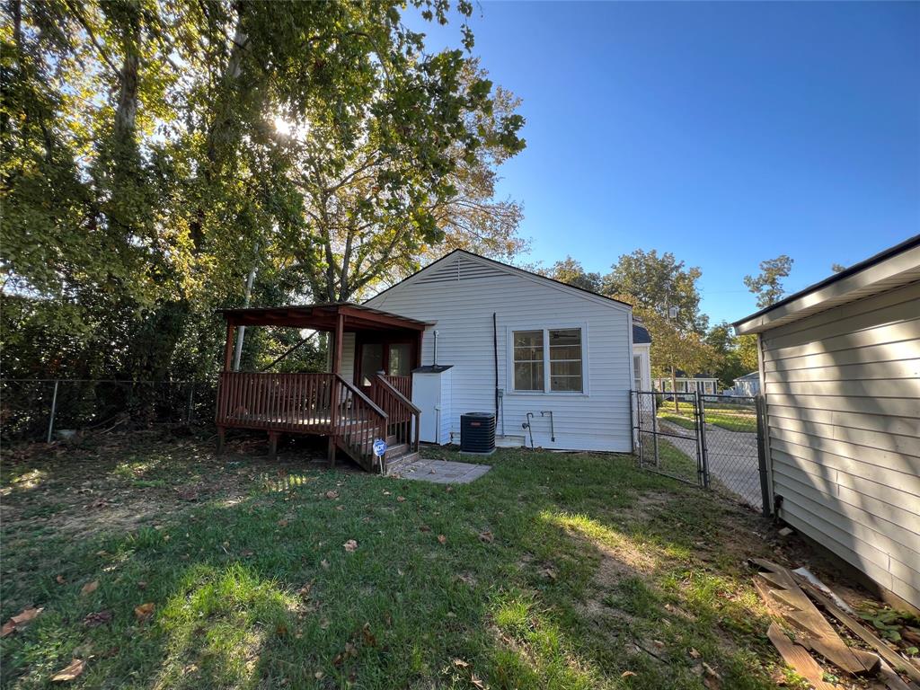 Waterside Sub - Residential Lease