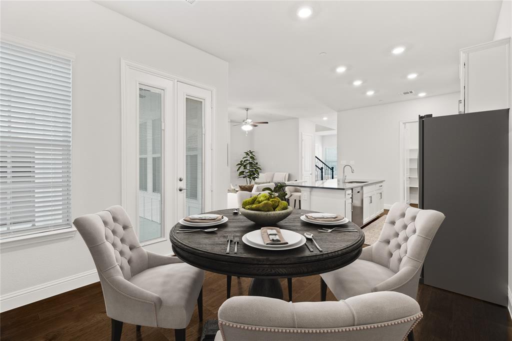 6105 Parker Boulevard