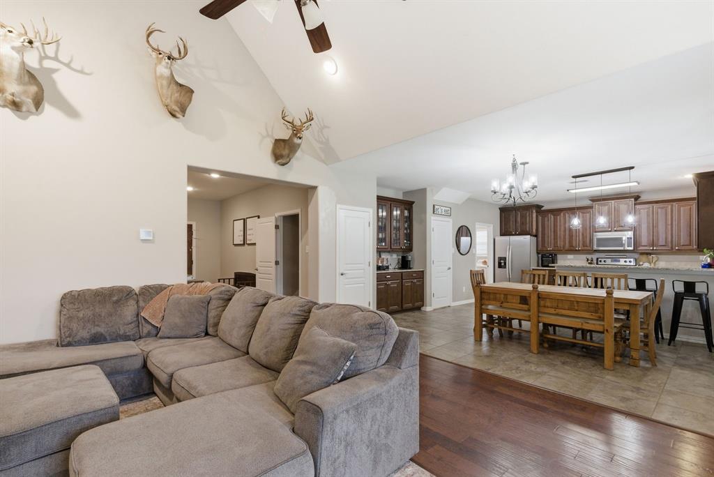 1700 Elk Run