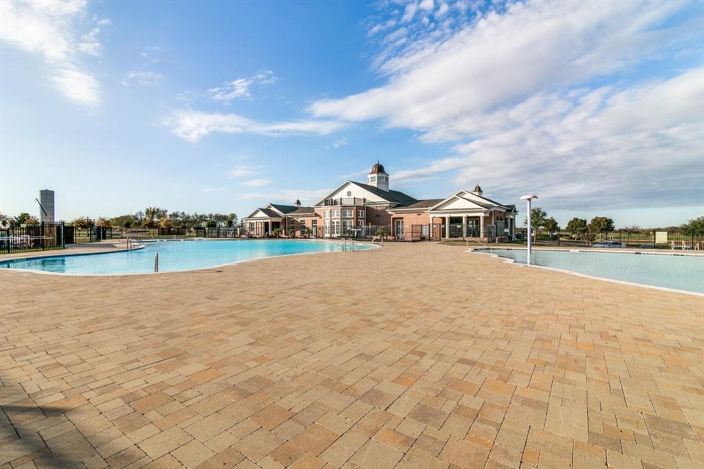 WILLIAMSBURG PH 1B-2 - Residential