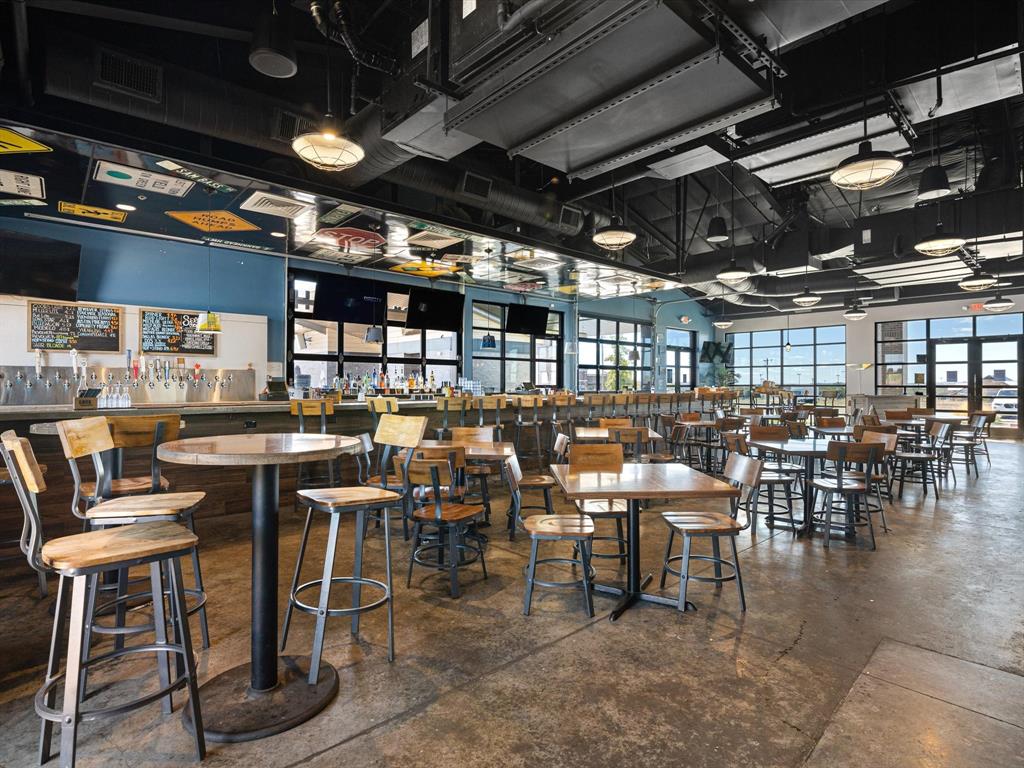 The Village At Willow - Commercial Sale