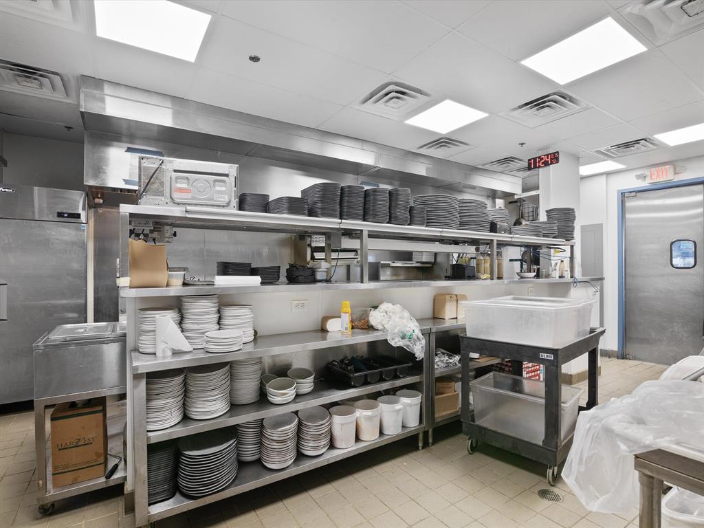 The Village At Willow - Commercial Sale