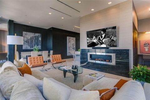 1717 Arts Plaza 1910 Dallas TX 75201