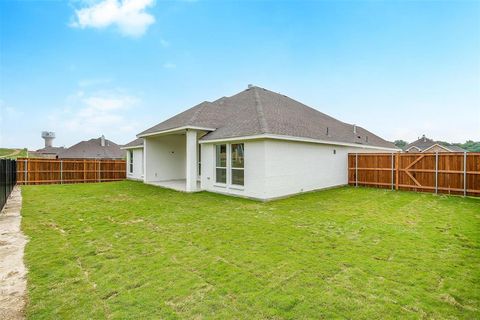 A home in Benbrook