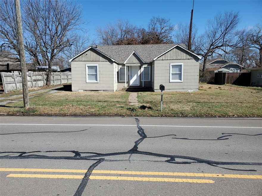 Attention Investors: 3 bedroom 2 bathroom house that is move-in ready.  Electrical service upgraded in January of 2026, roof replaced in July of 2025, and water heater replaced in May of 2024.  The next owner might choose to have the foundation leveled.  SELLER IS OFFERING $5,000 for assistance with closing costs, decorator's allowance, etc.