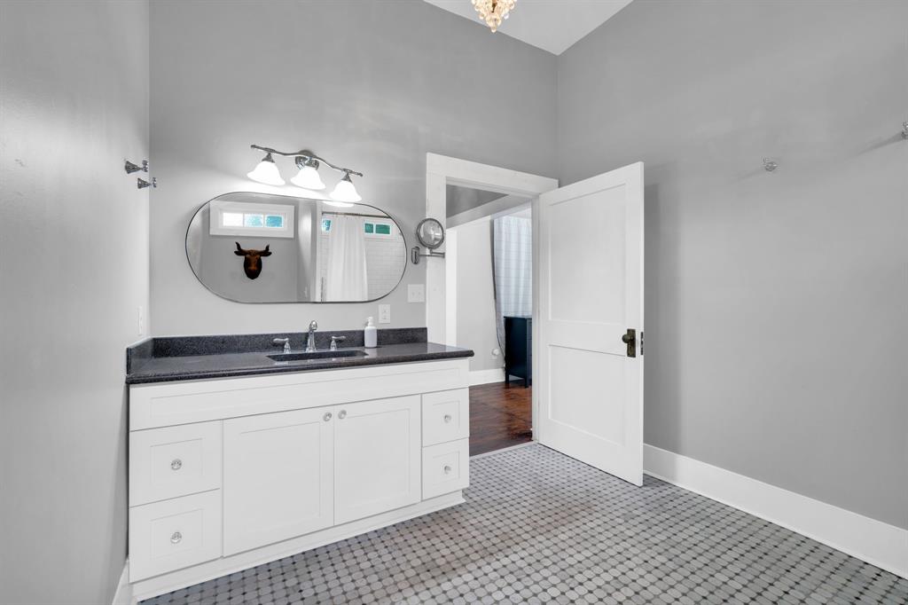 Ennis-Dvv - Residential