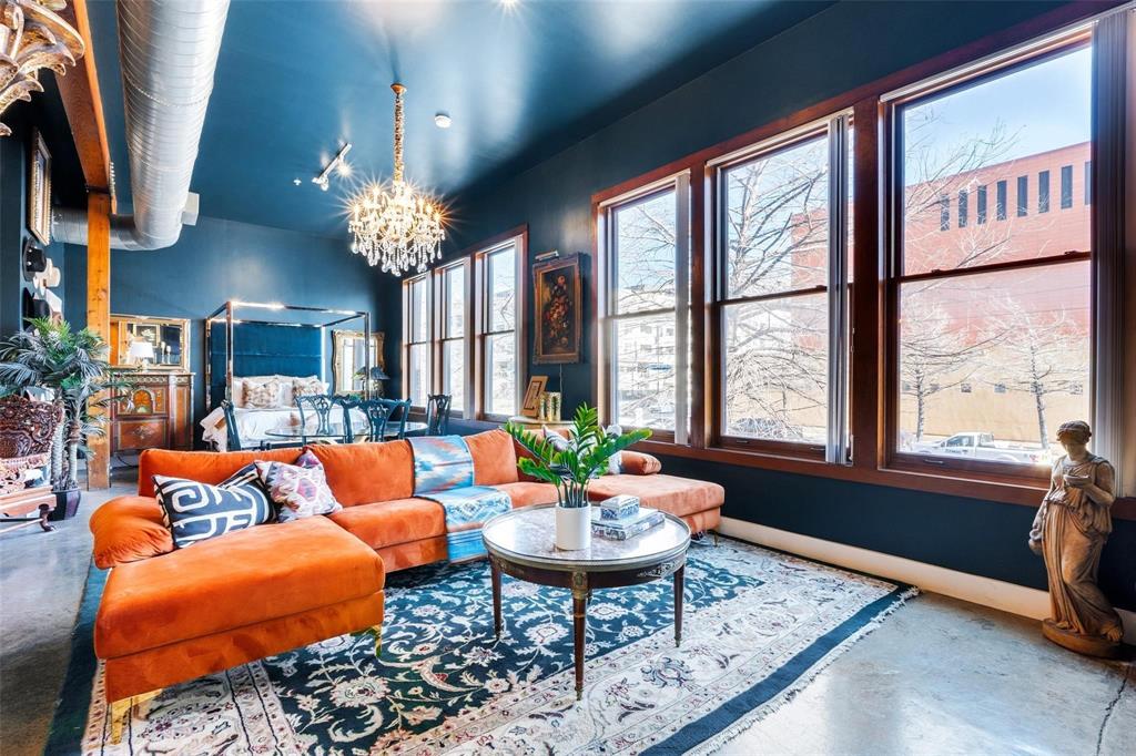 Live Oak Lofts Condo - Residential Lease