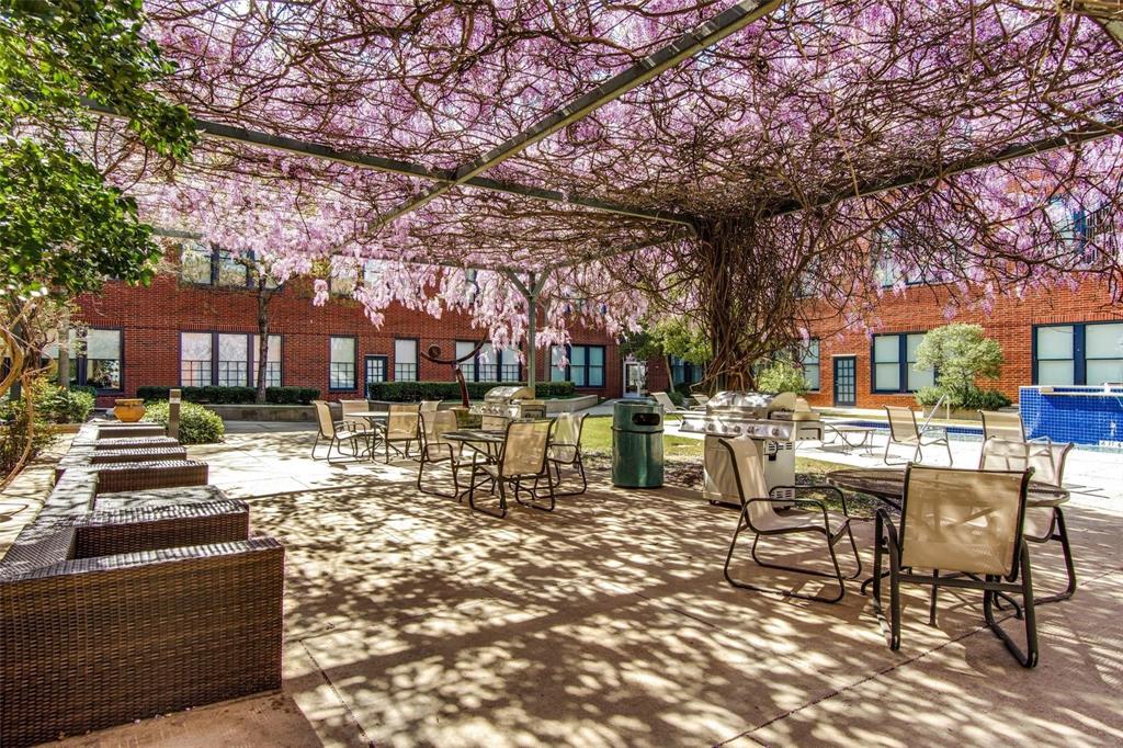 Live Oak Lofts Condo - Residential Lease