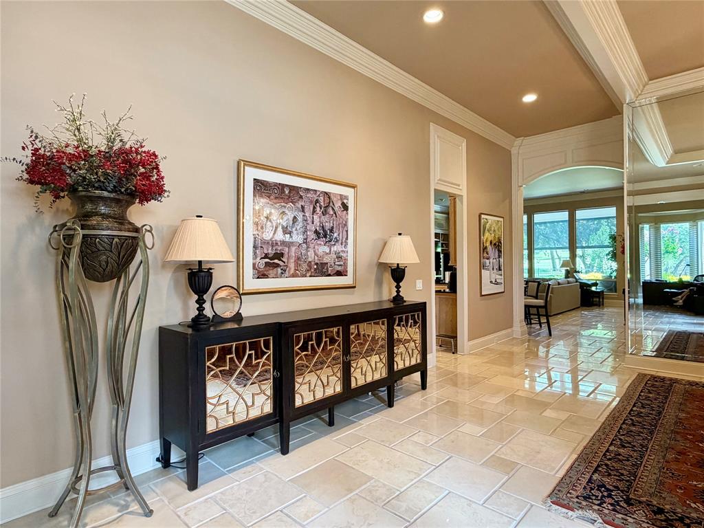 5572 Southern Hills Drive