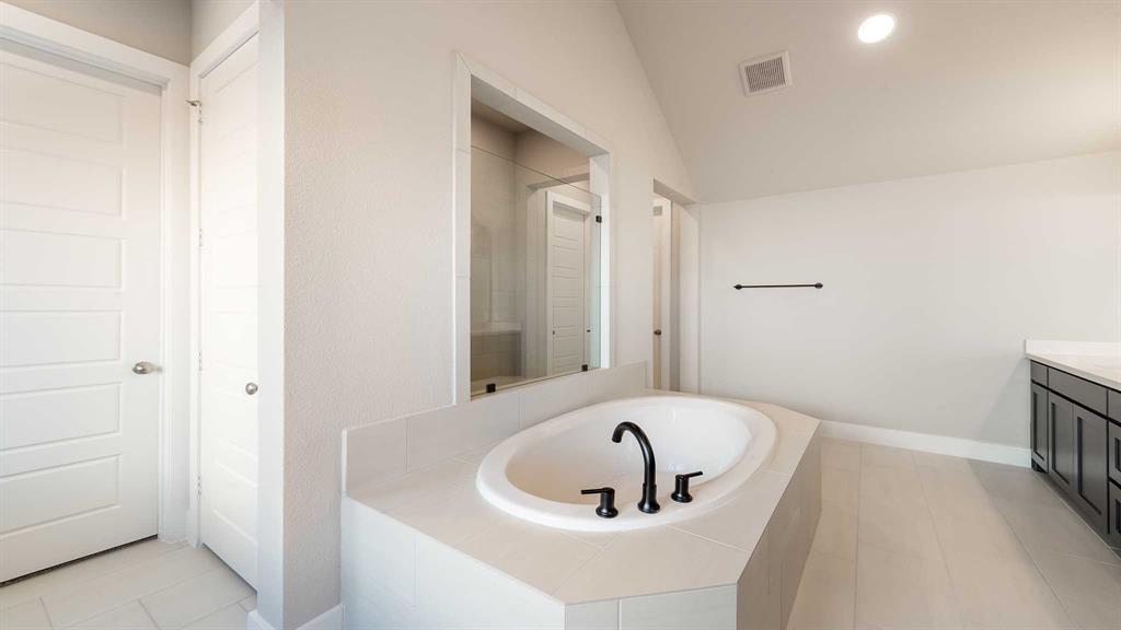 Devonshire - Residential