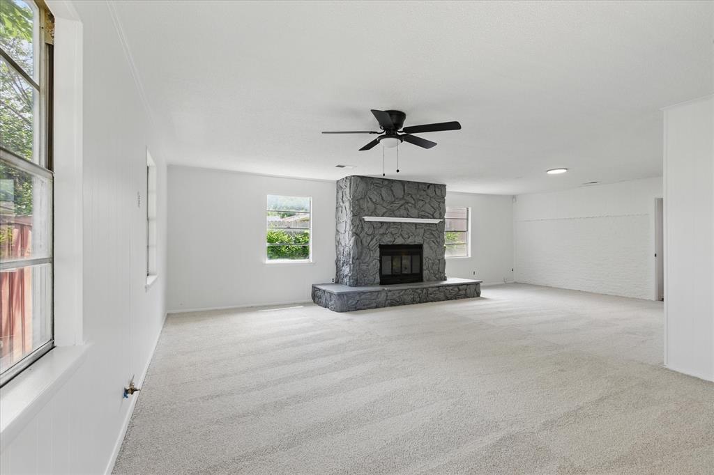 3622 Emerald Drive