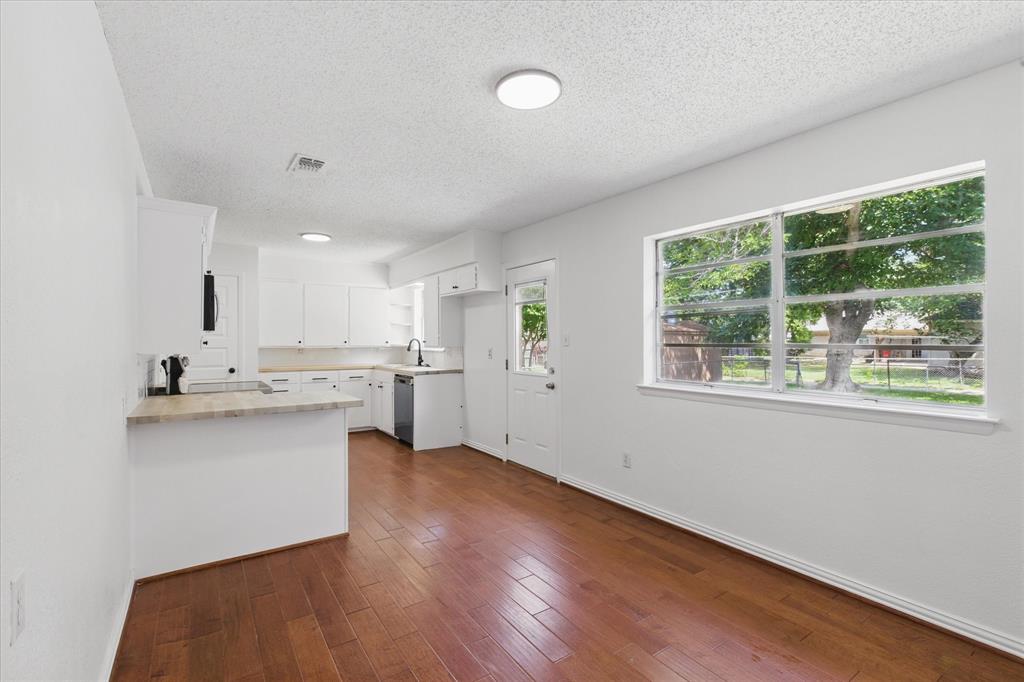 3622 Emerald Drive