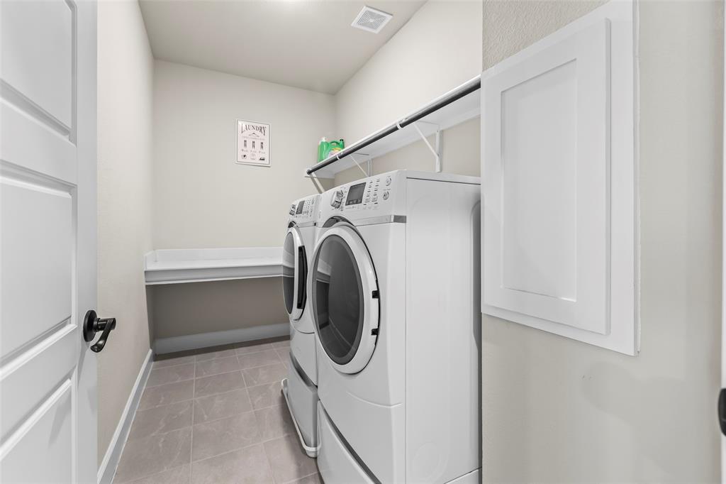 Hometown Canal District Ph 5a - Residential