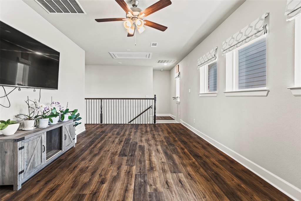 Hometown Canal District Ph 5a - Residential