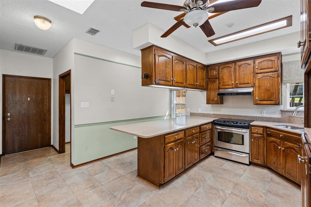 703 Shady Creek Drive